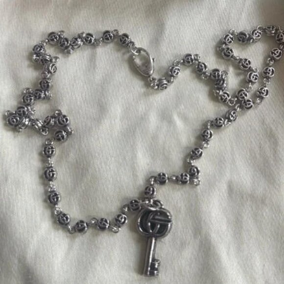 Gucci GG Marmont key pendant necklace - Picture 1 of 6